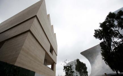 ¿Cuándo reanudarán actividades museos y teatros?