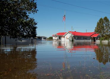“Matthew” deja 11 personas fallecidas en EU