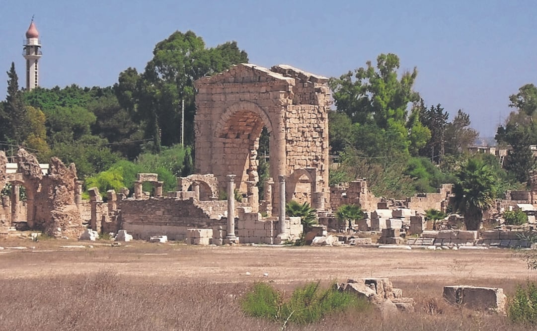 La ciudad de Tiro, inscrita en la Lista de Patrimonio Mundial, ha sido dañada, confirmó la Unesco.