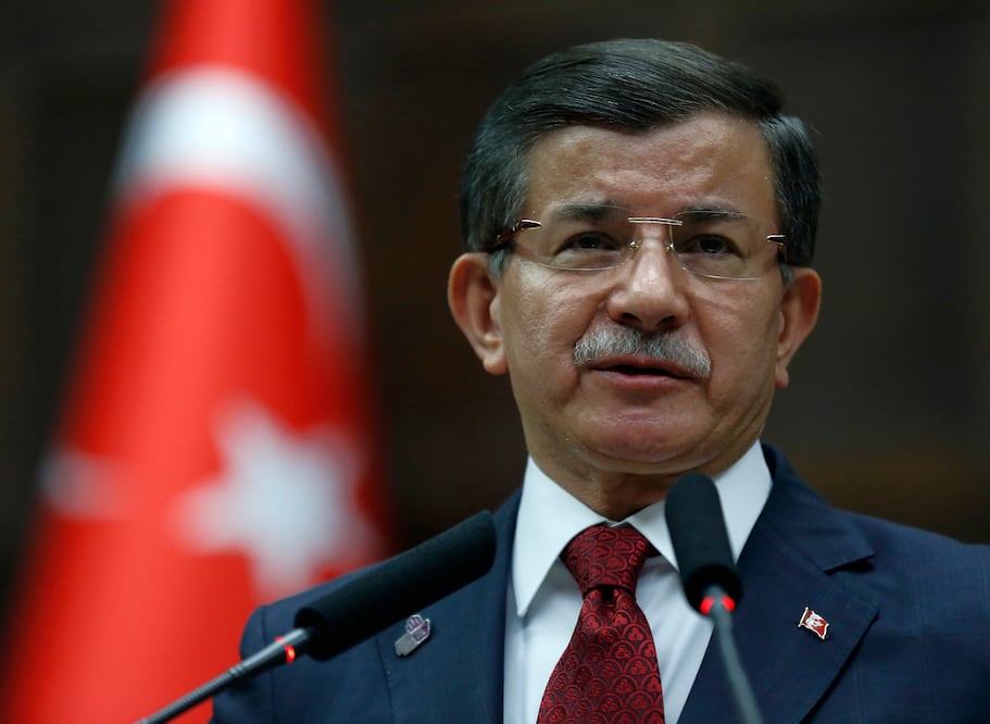 En un artículo, Davutoglu indicó que el derribo del avión militar de Rusia no representó un acto contra un país específico (AP)