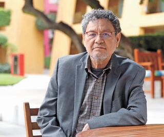 Mendoza regresa al desierto con La cuarta pregunta