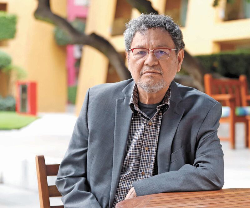 Desde muy joven, el autor de El amante de Janis Joplin se enamoró de los paisajes del desierto que recorría por el placer de vivir aventuras. BERENICE FREGOSO. EL UNIVERSAL