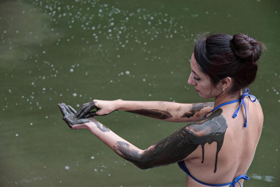 Además de vivir una experiencia única, nadar en el cráter de un volcán tiene beneficios para la salud. Foto: Facebook Los Azufres Spa Natural