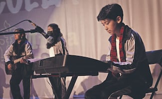 Música en las aulas; cantan, tocan y aprenden