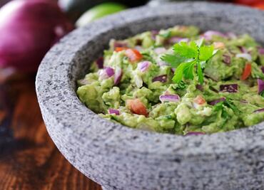 ¡Un aplauso al molcajete! Ya tiene Denominación de Origen