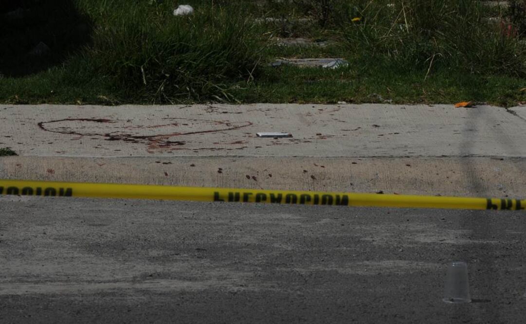 Dos muertos y un herido deja balacera en Edomex