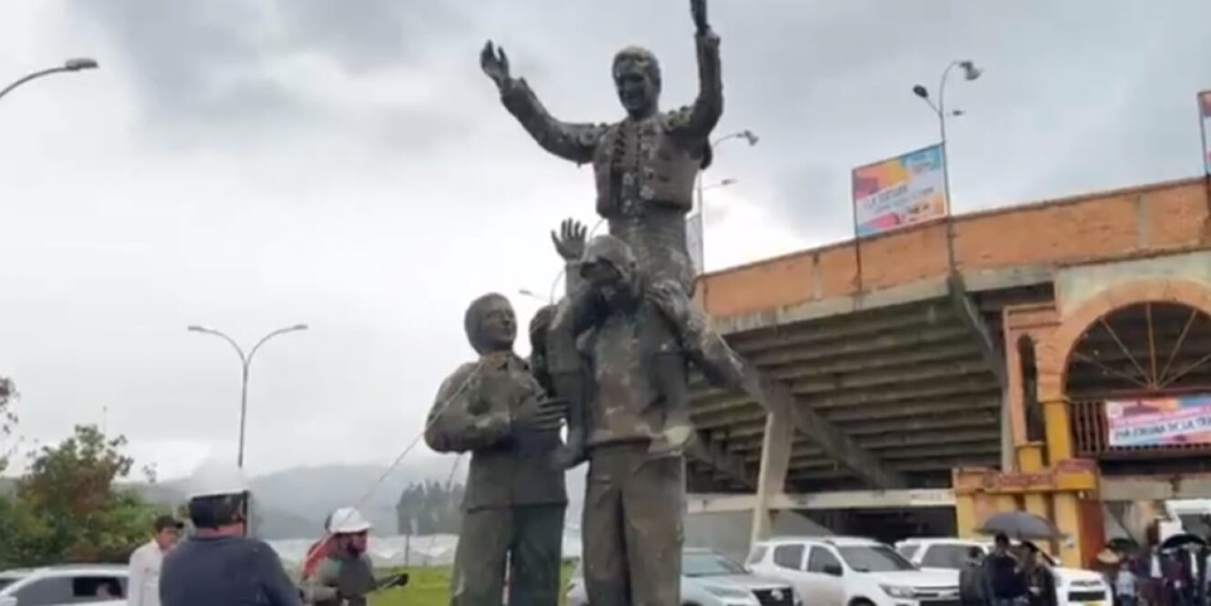 Retiran estatua del torero César Rincón en Colombia: Foto: tomada de redes sociales