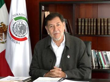 Gerardo Fernández Noroña denuncia agresión física e intento de robo en el AICM