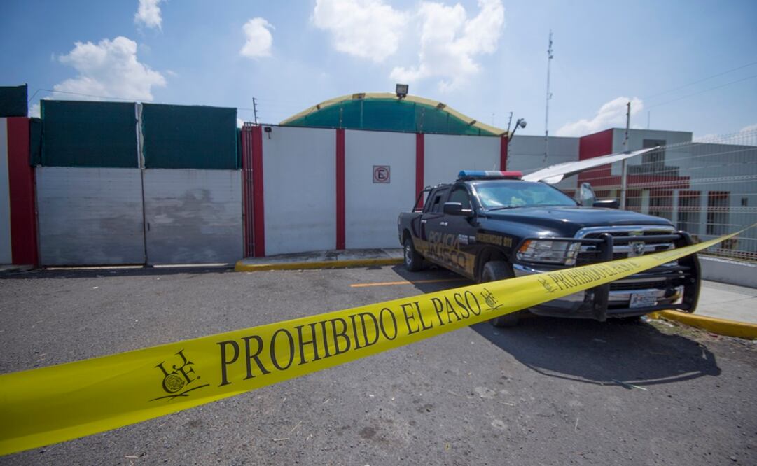 Fachada del Instituto Jalisciense de Ciencias Forenses. FOTO: Carlos Zepeda. EL UNIVERSAL