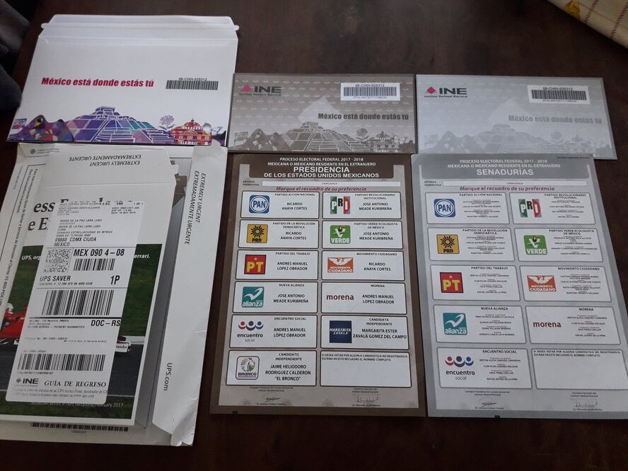 Los mexicanos compartieron en redes sociales que recibieron sus paquetes electorales. Foto: Twitter