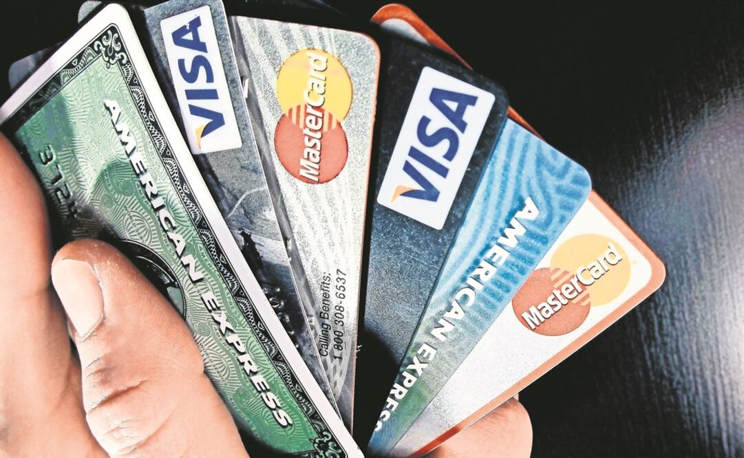 Con estas disposiciones, se homologa el trato que daban los bancos a las reclamaciones de cargos no reconocidos. Foto: AP