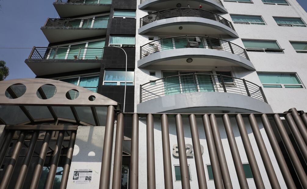 Edificio "Torre Murano" con el predio #829 de Av. Revolución donde Edith Guadalupe Valdés Zaldívar fue encontrada sin vida. Foto: Luis Camacho/ EL UNIVERSAL