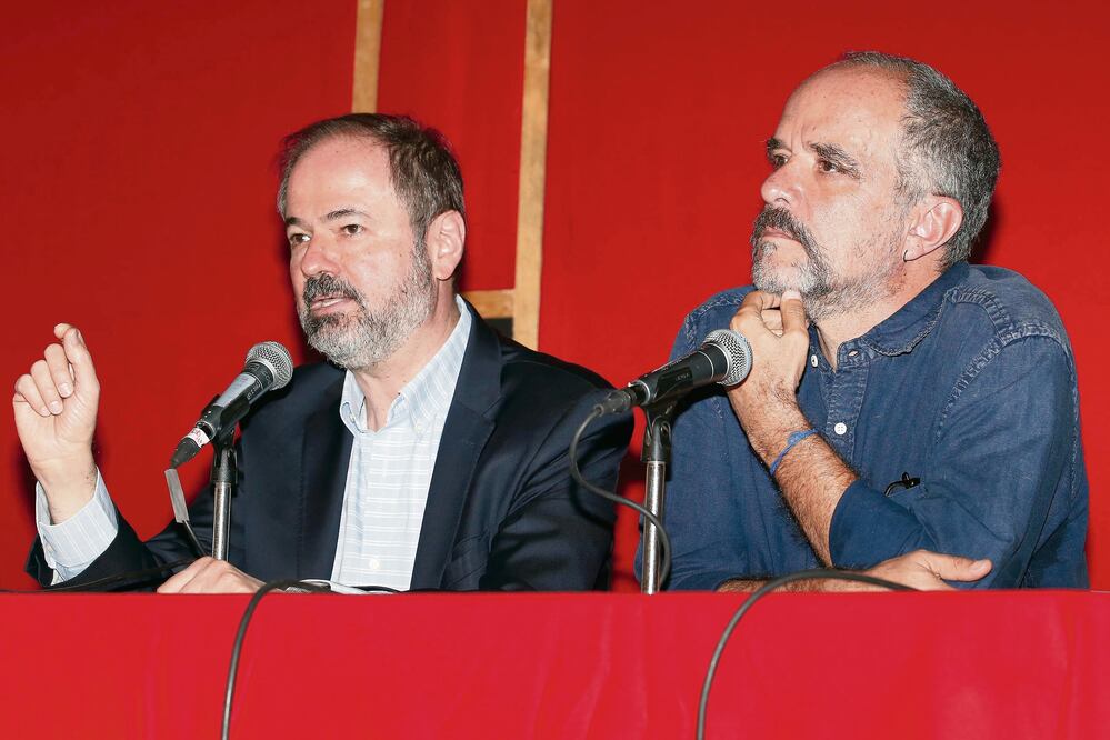 Juan Villoto y Diego Herrera dieron a conocer detalles del espectáculo, cuya última función es el 6 de mayo en el Teatro de la Ciudad (AGUSTÍN SALINAS. EL UNIVERSAL)