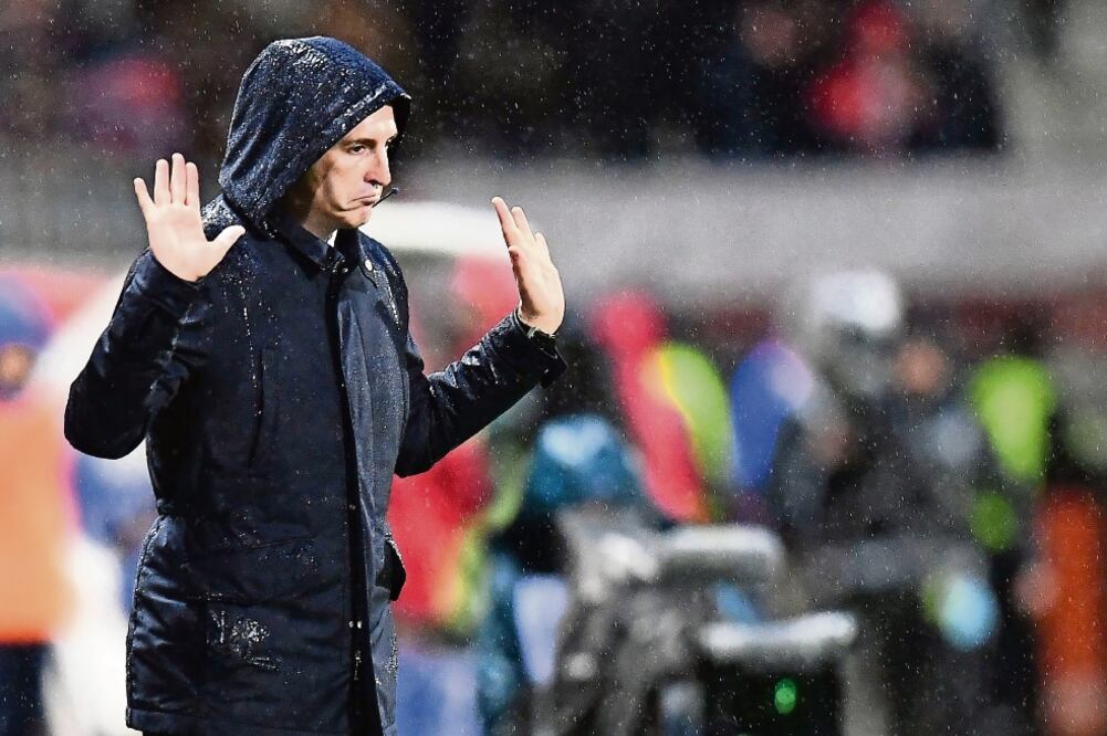 Unai Emery, entrenador del PSG, saldrá del equipo (FRANCK FIFE. AFP)