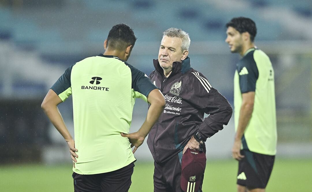 Javier Aguirre en entrenamiento con la Selección Mexicana, previo a los Cuartos de Final de la Nations League - Foto: Imago7