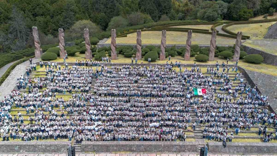 La secretaria de bienestar, Ariadna Montiel, se reunió en Temoaya, Estado de México (Edomex) con servidores de la nación. Foto: X @A_MontielR