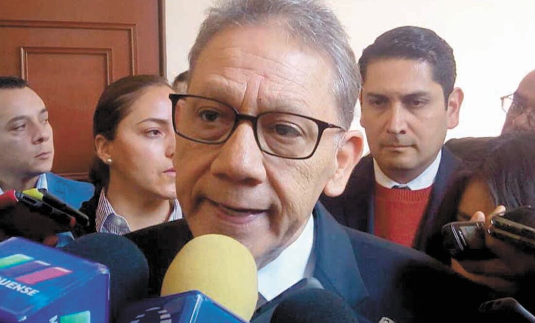 El rector Alfredo Barrera Baca dijo que gestionó con el gobierno estatal un apoyo de 60 millones de pesos para responder a las demandas de alumnos. XIMENA GARCÍA. EL UNIVERSAL