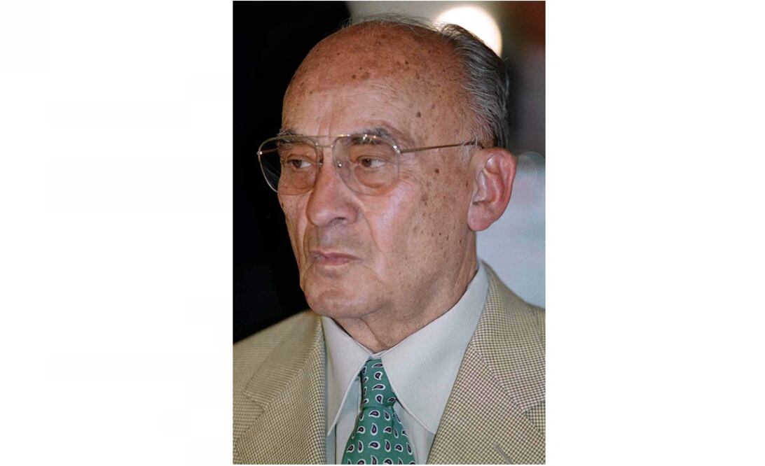 Echeverría ríe de su “muerte”