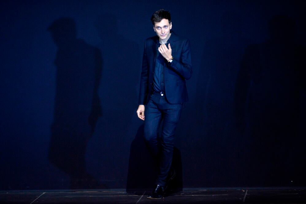 El diseñador ya forma parte del grupo LVMH como director creativo y de imagen de Céline. (Crédito: AFP)