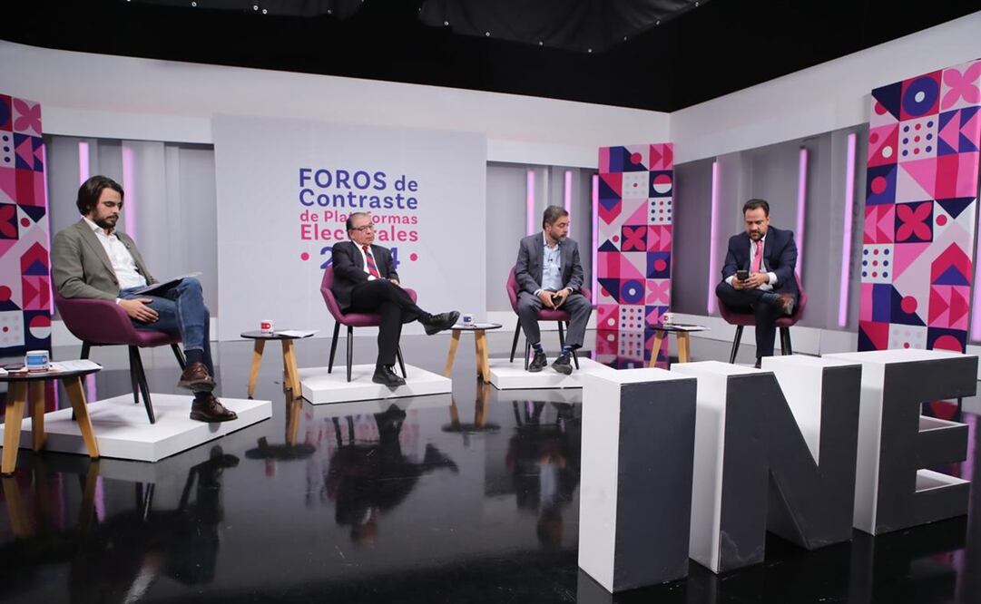 Representantes políticos en el Foro de Contraste de Plataformas Electorales 2024 / Foto: @INEMexico