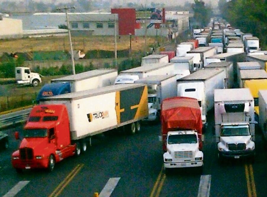 Canacar pidió atención a Pymes transportistas, porque no cuentan con el andamiaje necesario para cumplir con la Carta Porte. Foto: Archivo / EL UNIVERSAL