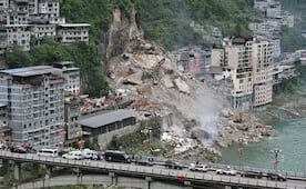 Deslave en China deja 8 muertos y 34 desaparecidos; evacuan a más de mil personas