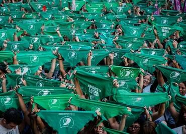Congreso de CDMX aplaza discusión sobre despenalización total del aborto; activistas convocan a movilizaciones