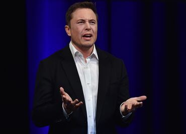 Elon Musk deja presidencia de Tesla