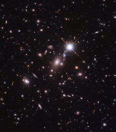 NASA. Telescopio Hubble capturó a "Earendel ", la estrella más lejana que se ha observado