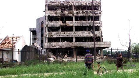 La noche que Estados Unidos bombardeó una embajada china