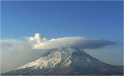 ¿Qué son las nubes lenticulares que aparecieron sobre el volcán Popocatépetl?