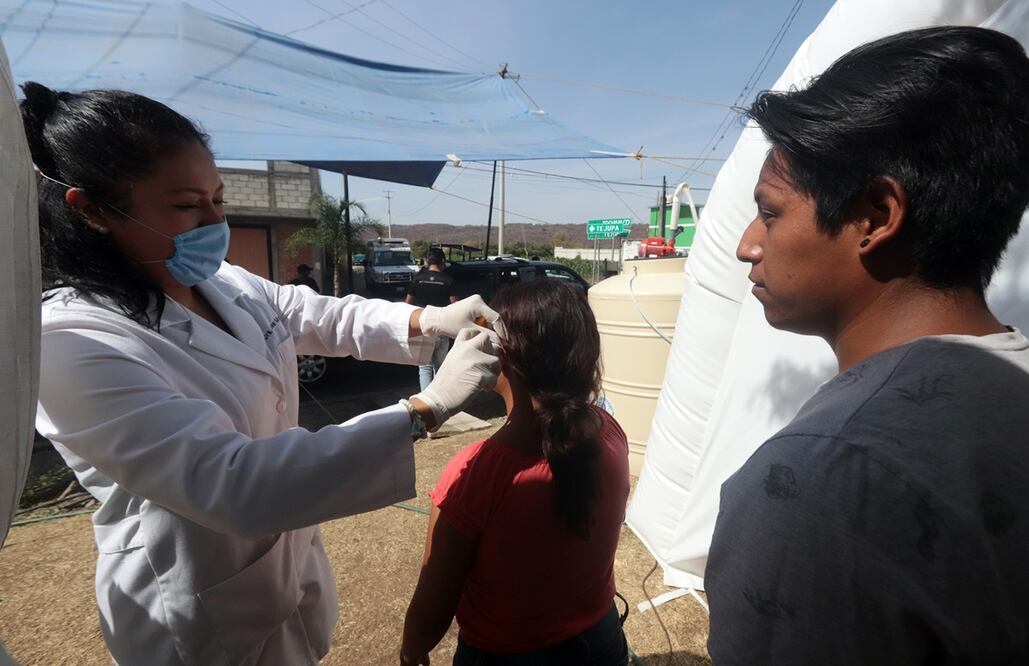 Arco de sanitización que se encuentra en los accesos al municipio de Tochimilco, Puebla. Foto: OMAR CONTRERAS EL UNIVERSAL