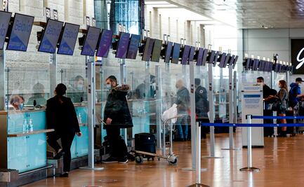 Israel ordena cierre de aeropuertos durante una semana para frenar expansión del Covid