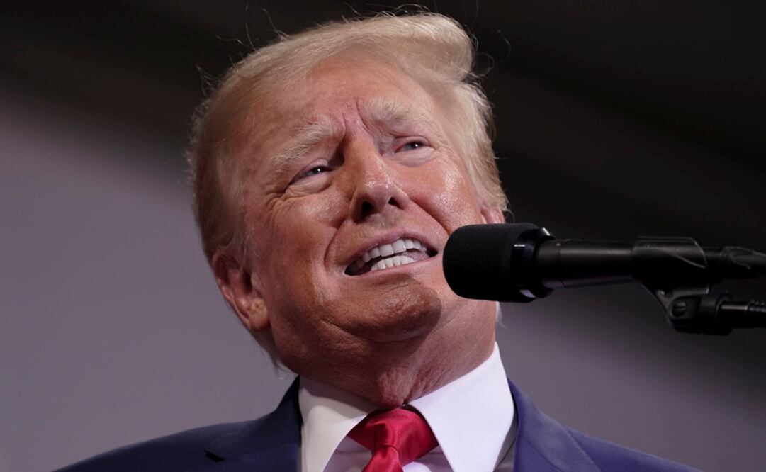 El expresidente Donald Trump habla en un mitin en Wilkes-Barre, Pensilvania. Foto: AP 