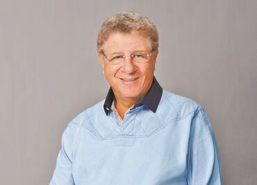 ¿Quién es Carlos Alazraki?; el productor de Atypical Te Ve que se amparó por posible orden de aprehensión