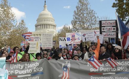 Miles de personas reclaman en Washington ayuda urgente para Puerto Rico