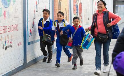 Entre protestas de la CNTE, regresan a clases cerca de 25 millones