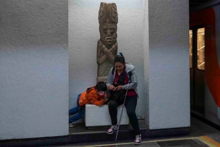 Réplica elaborada por el INAH del “Monolito de Cheguigo” para la Casa de la Cultura de Juchitán, hoy se ubica en la Ciudad de México. Foto: Yatzín D. Ordaz