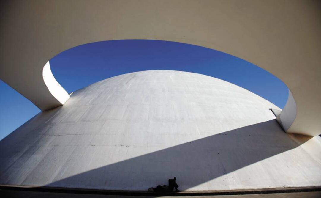 Aspecto del Museo Nacional de Brasilia, construido por Oscar Niemeyer, ganador del Priztker en 1988. (FOTO: Archivo EL UNIVERSAL)