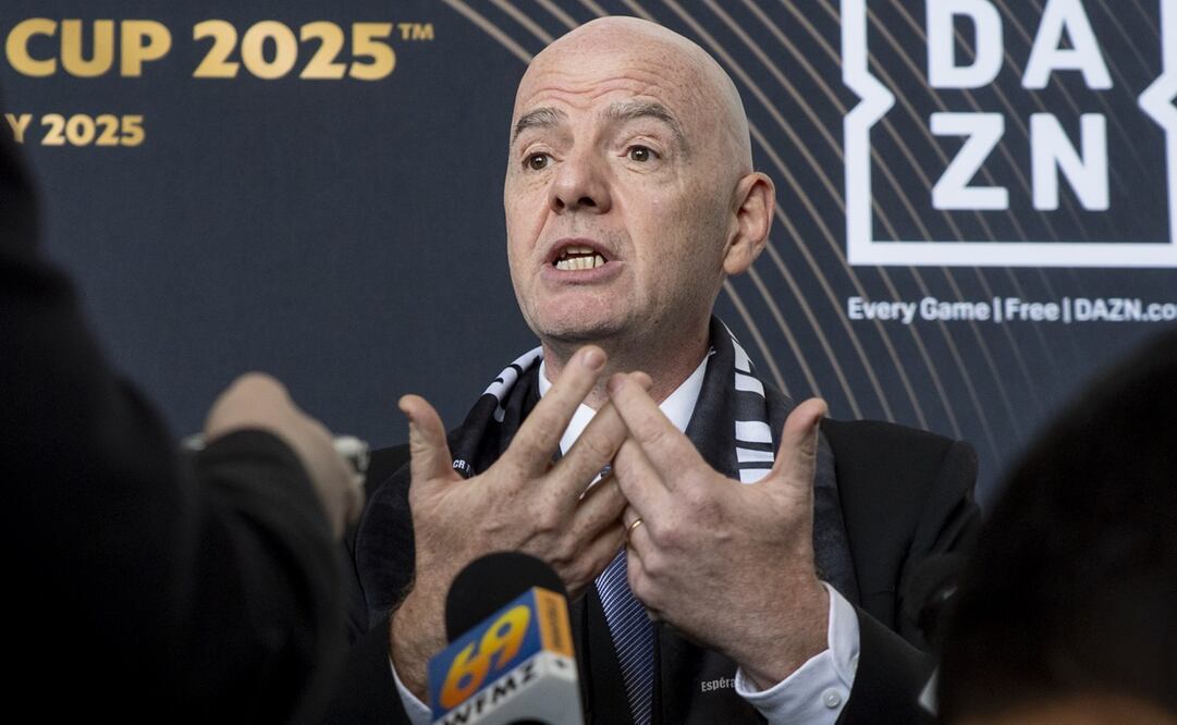 Infantino se pronuncia tras violencia en partido de Independiente vs U de Chile / Foto: AP
