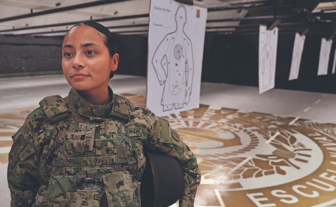 Joseline Romero, cadete naval de cuarto año de Infantería de Marina del Cuerpo General de la Heroica Escuela Naval Militar, encontró su vocación. Foto: Berenice Fregoso. El Universal