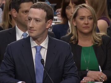 Mark Zuckerberg declara ante el Capitolio sobre la filtración de datos