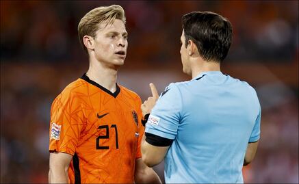 Manchester United "hace todo lo posible" por concretar el fichaje de Frenkie de Jong