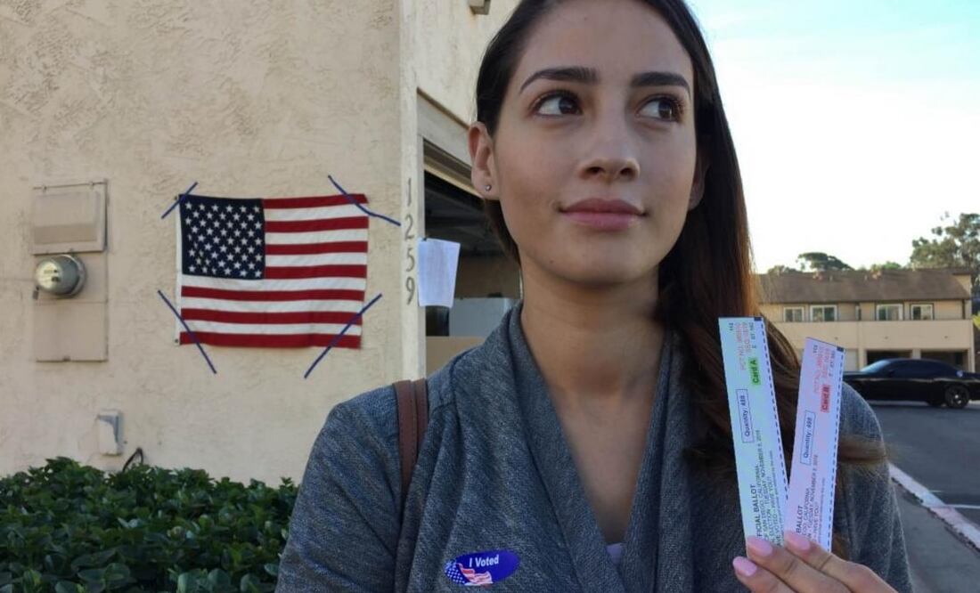 Laura Sánchez poses for picture after voting today. (Photo: Courtesy of Laura Sánchez)