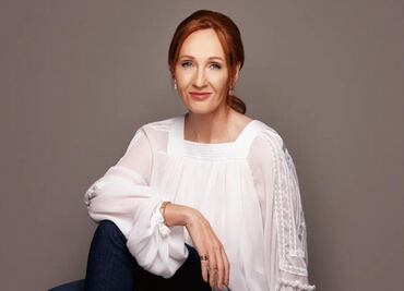 J. K. Rowling, arrepentida por no hablar antes sobre sus posturas acerca de la transexualidad