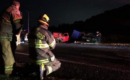 Accidente carretero deja 5 muertos y 10 lesionados en Michoacán