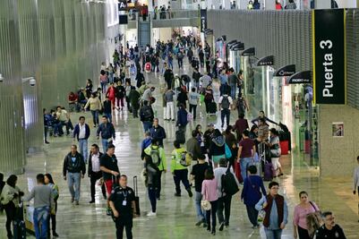 Aeropuertos metropolitanos transportan a 21.4 millones