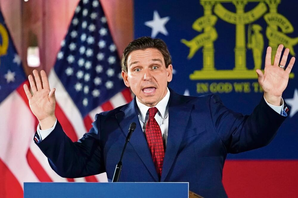 El gobernador de Florida, Ron DeSantis, en Smyrna, Georgia, el 30 de marzo de 2023.