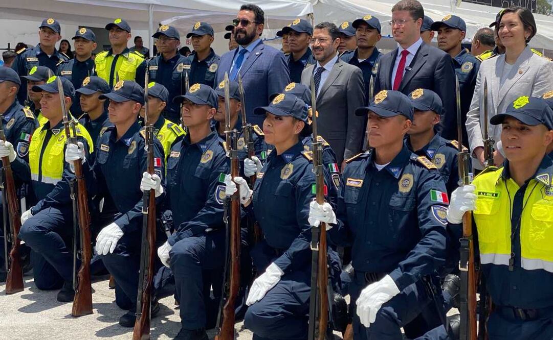 Elementos egresados de la Universidad de la Policía de la Ciudad de México. Foto: Alberto Acosta. EL UNIVERSAL