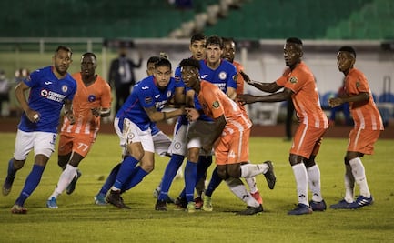 Arcahaie pide apoyo a aficionados para viajar a México y enfrentar a Cruz Azul